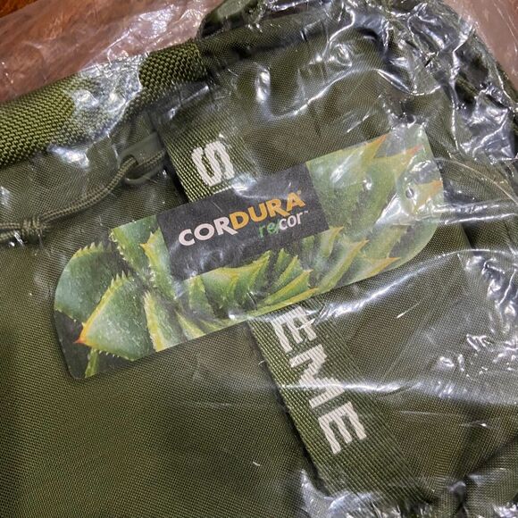 Supreme Fall/Winter FW 22 Olive Green Shoulder Crossbody Bag NWT Cordura - Picture 5 of 6